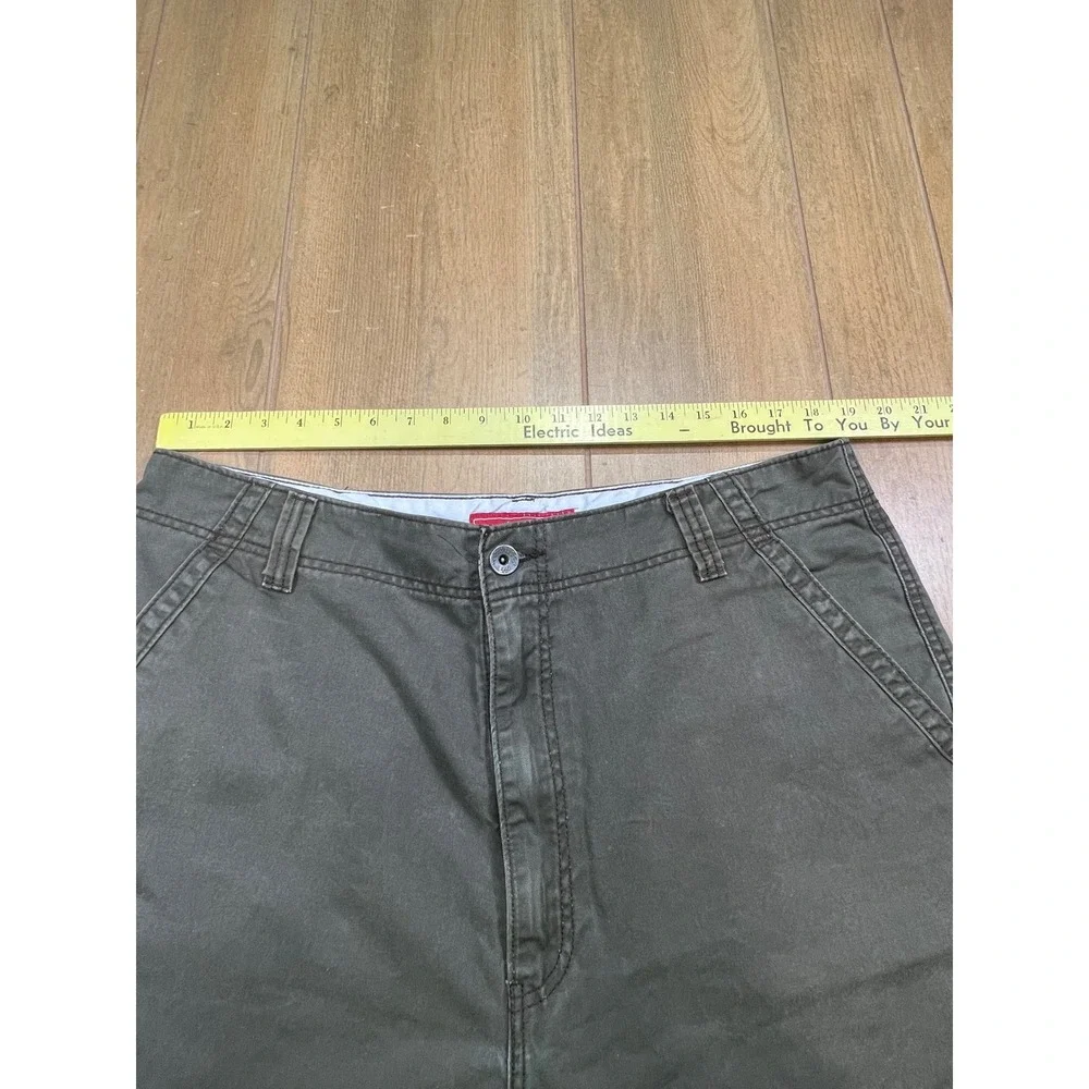 Vintage Levi Strauss Mens Sz 36 Olive Green Cargo Shorts thrashed Cotton
